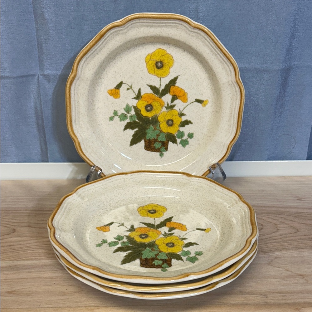 Vintage Mikasa Stoneware Dish Set, Sunshine Garden Club Floral EC458